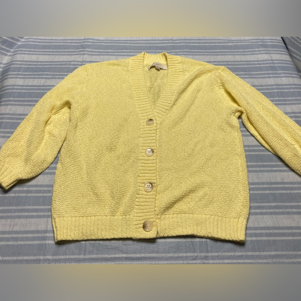 💛TODAY***13***Loft yellow button up cardigan with 3/4 sleeves.